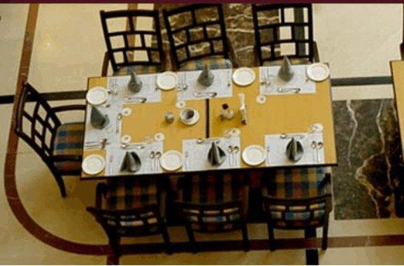 Katriya De Royal Hotel Hyderabad Restaurante foto