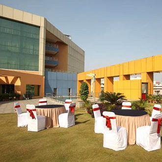 Katriya De Royal Hotel Hyderabad Exterior foto